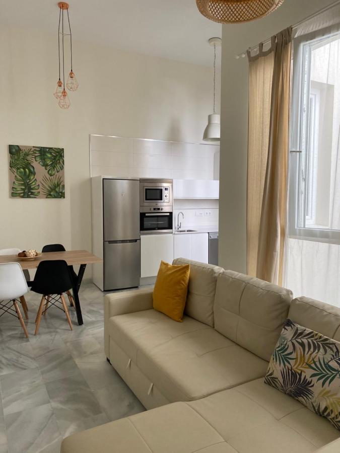 Apartamento Nuevo En Casa Tipo Palacio Cádiz Exterior photo