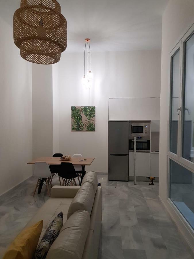 Apartamento Nuevo En Casa Tipo Palacio Cádiz Exterior photo