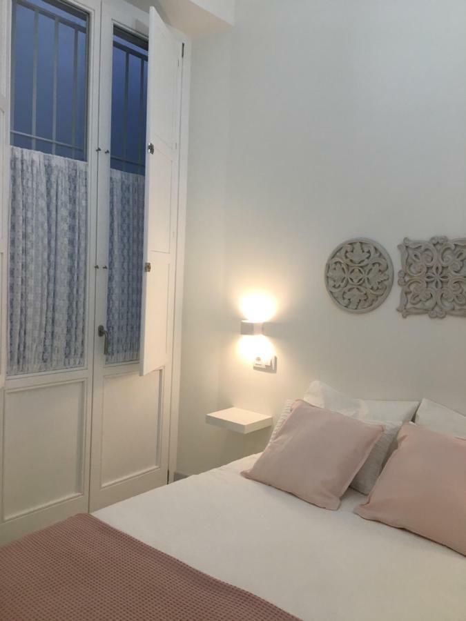 Apartamento Nuevo En Casa Tipo Palacio Cádiz Exterior photo